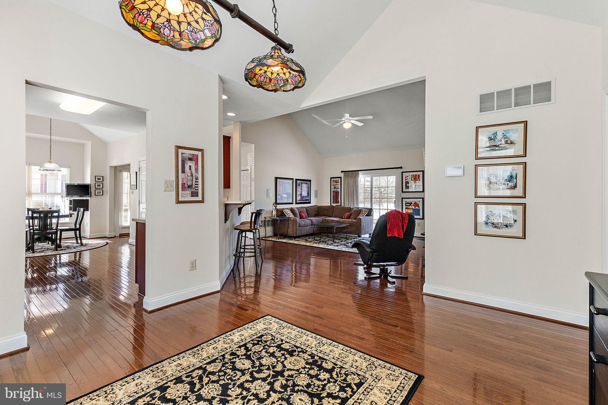 VICTORIA GARDENS - Residential