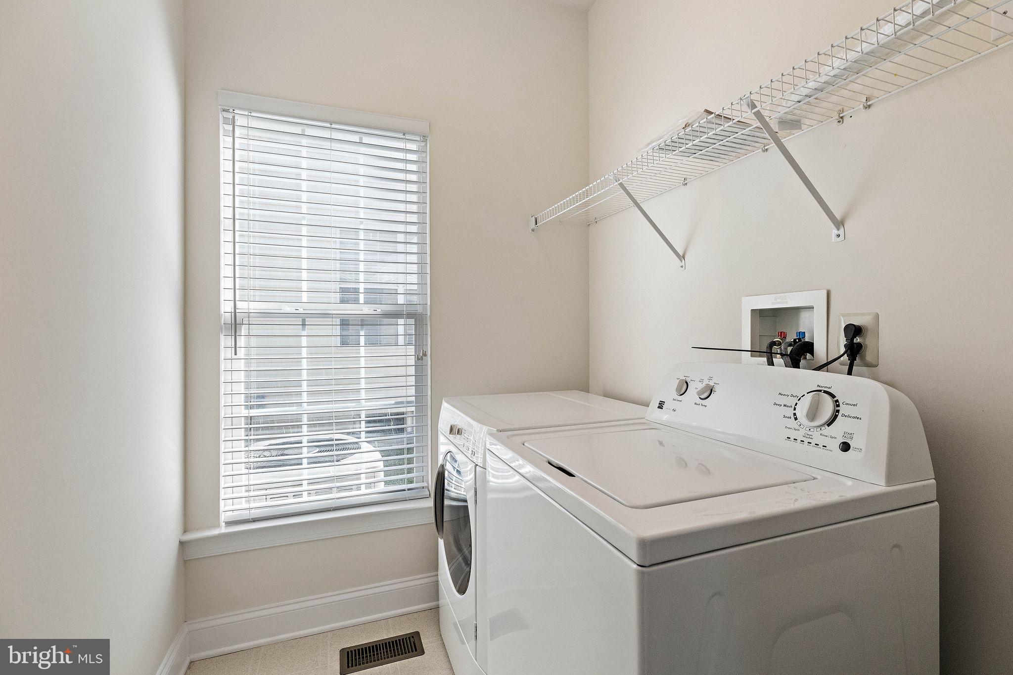 VICTORIA GARDENS - Residential