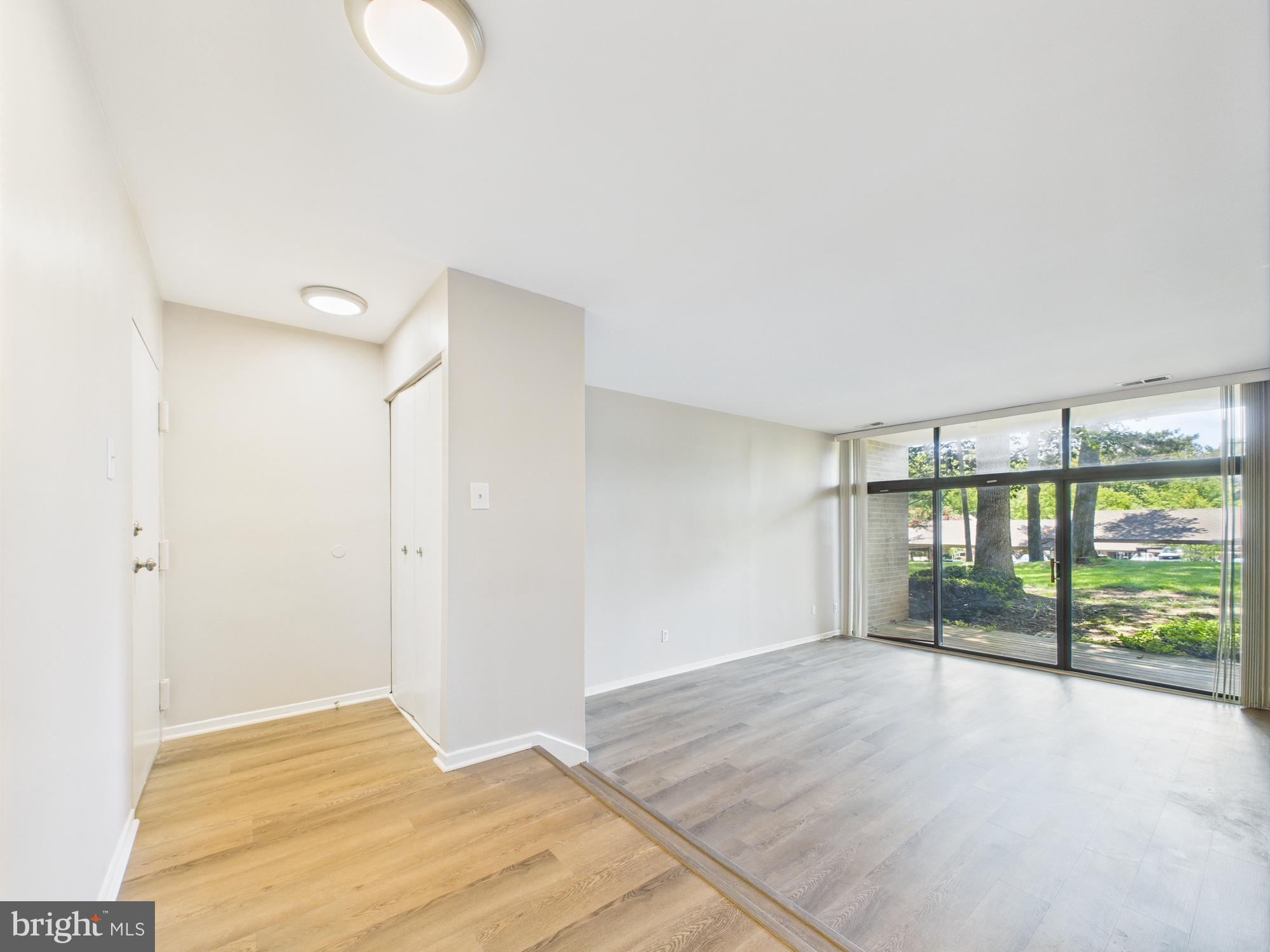 1643 PARKCREST CIRCLE 7C/101