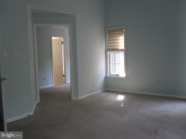 RIVA TRACE/SUMMER PLACE - Residential Lease