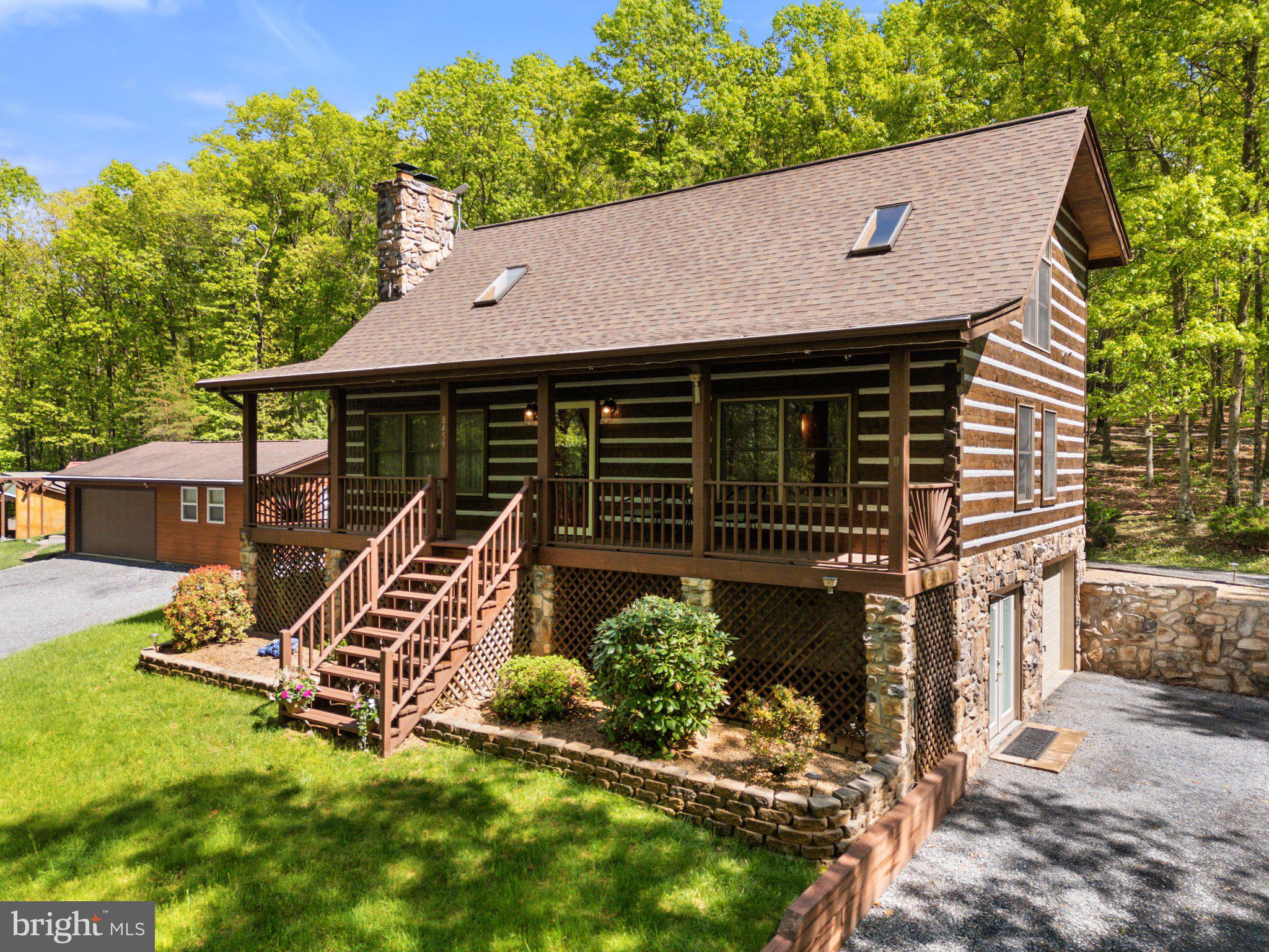 8459 NORTHWESTERN PIKE