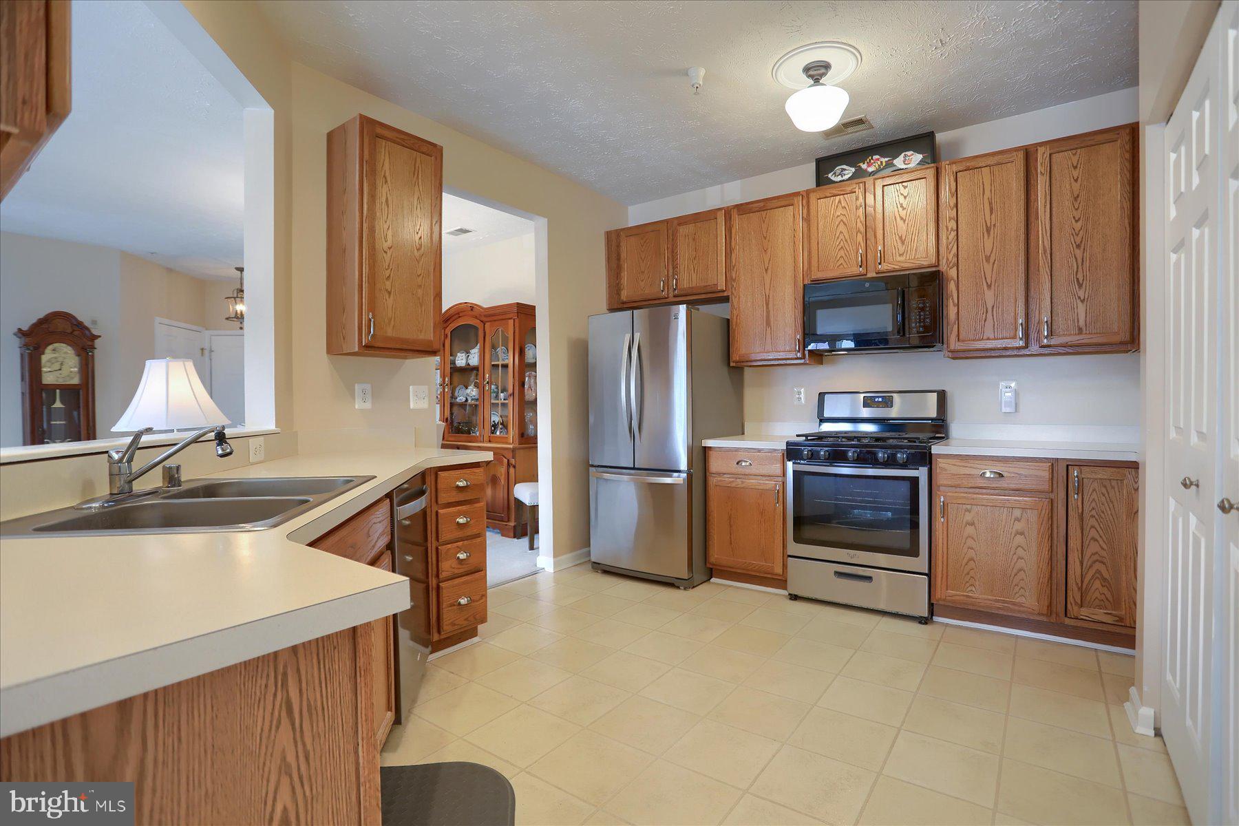 PERRY HALL FARMS - Residential