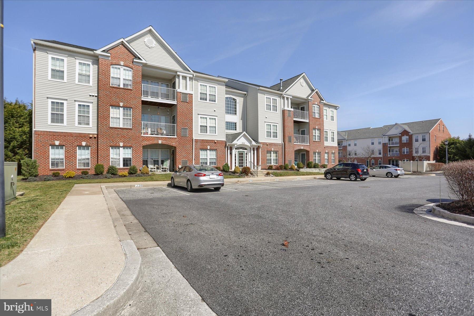 PERRY HALL FARMS - Residential