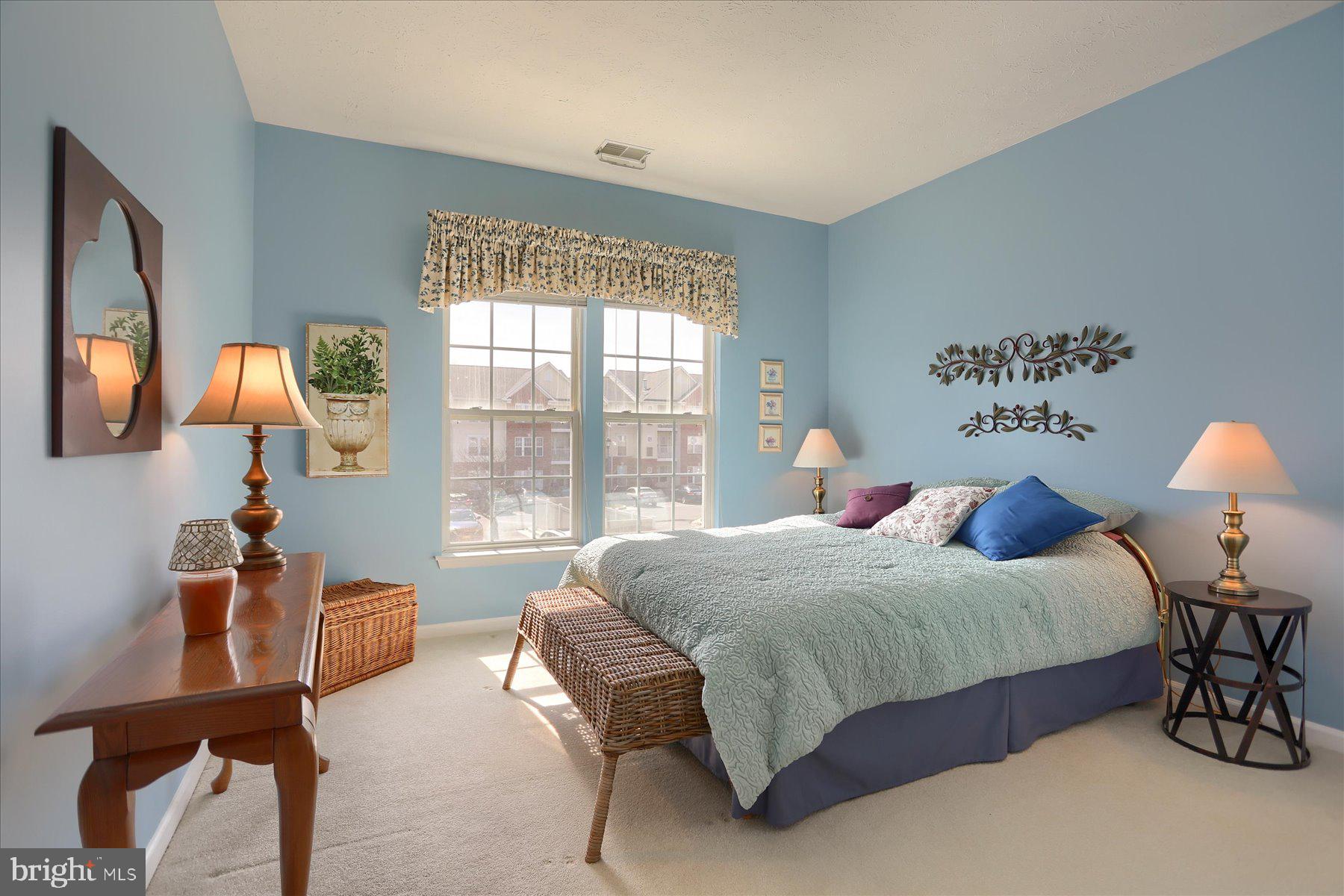 PERRY HALL FARMS - Residential