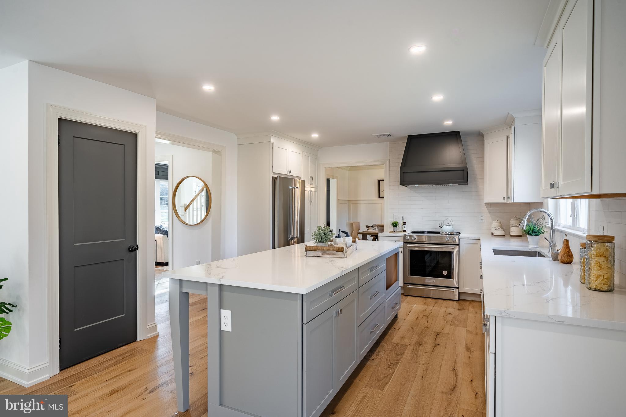 MILL CREEK ESTS - Residential