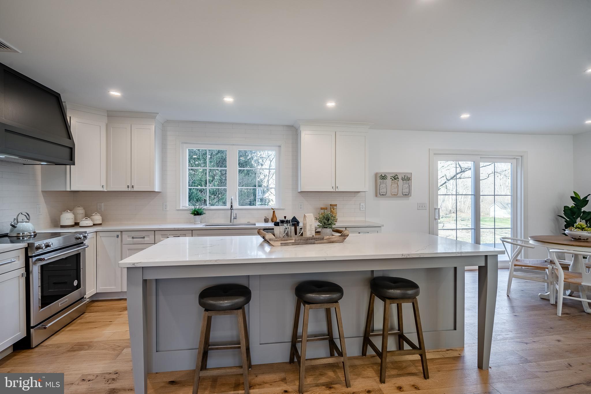 MILL CREEK ESTS - Residential