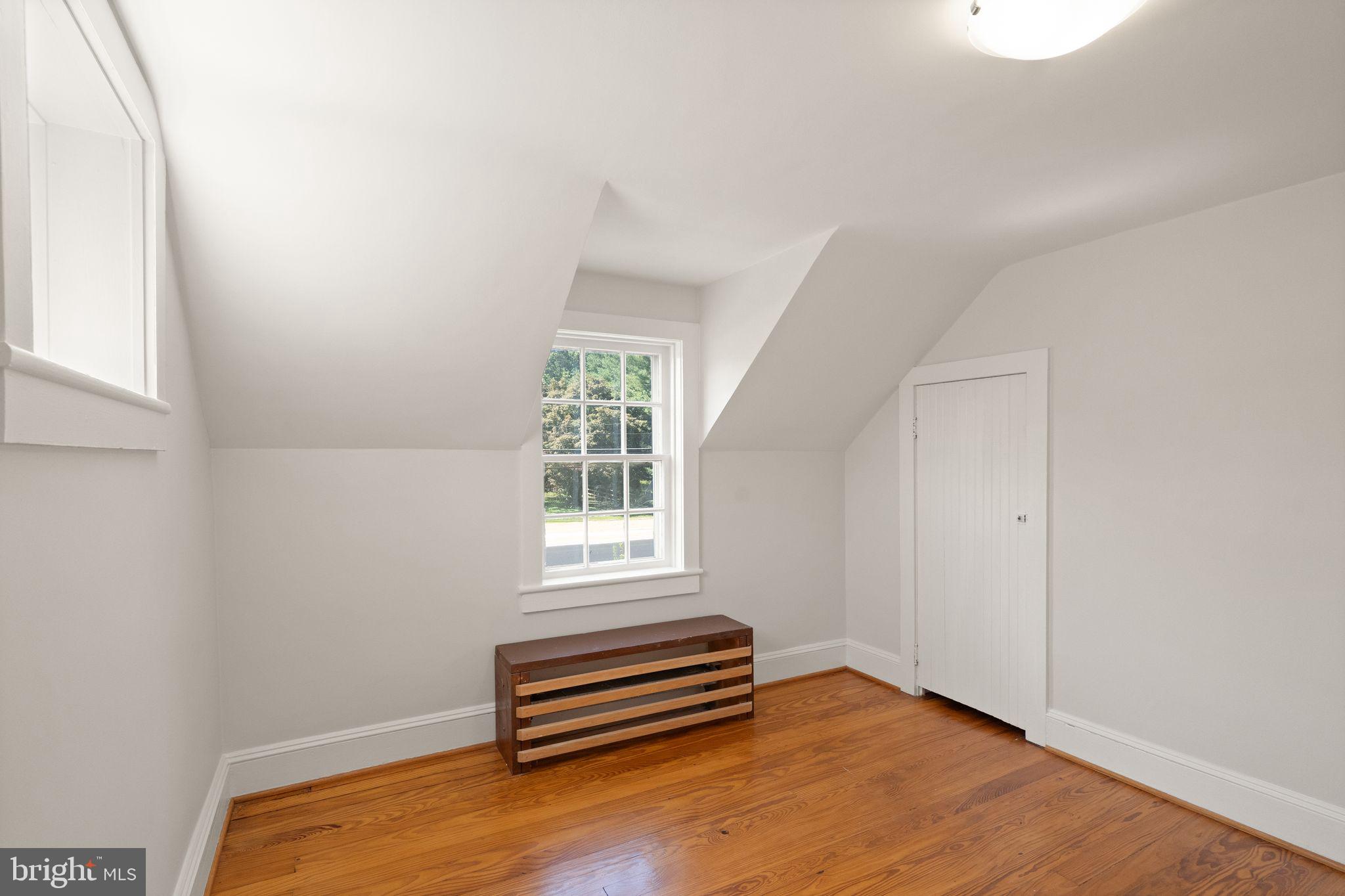 LOVE - Residential Lease