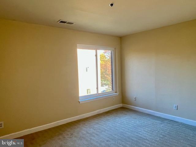 TOWSONGATE CONDOMINIUMS - Residential