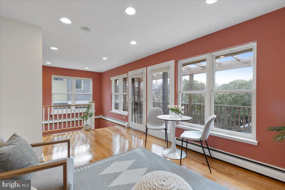 TAKOMA PARK - Residential