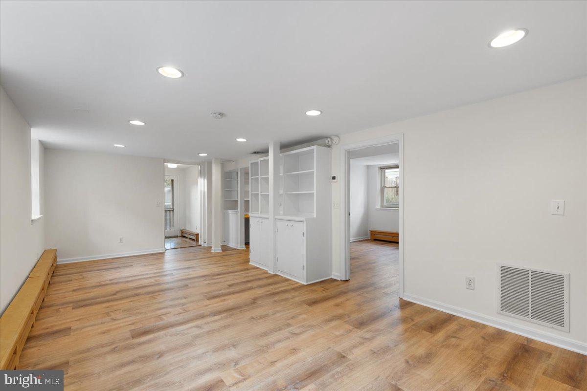 TAKOMA PARK - Residential