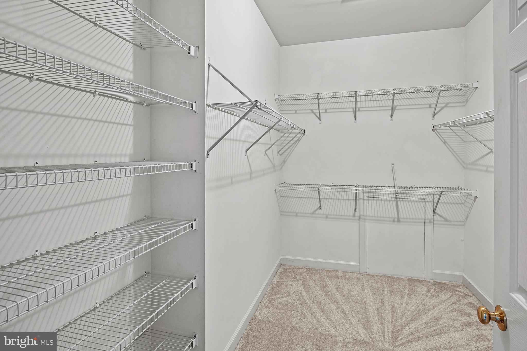 CROSS CREEK CLUB - Residential