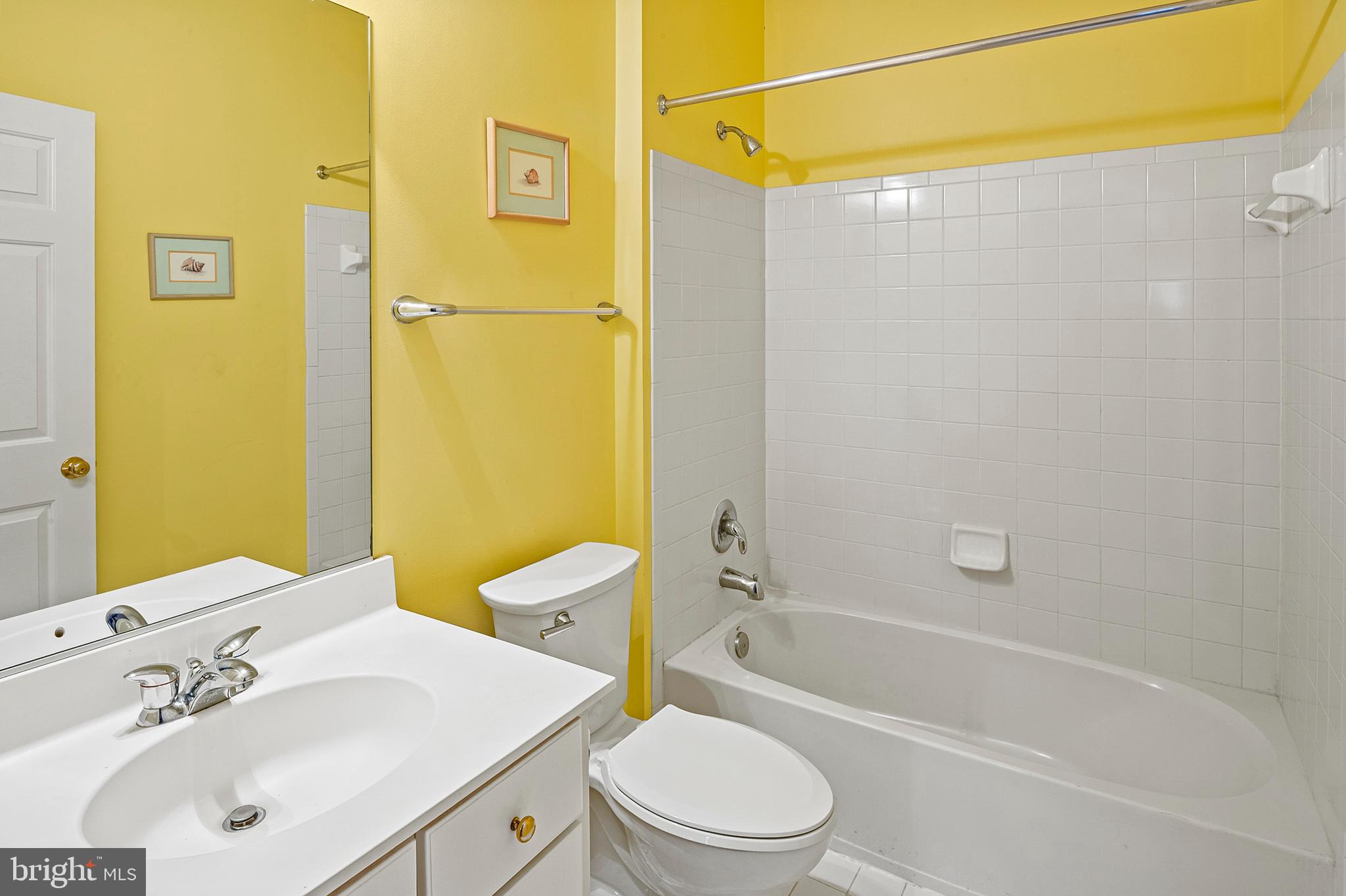 CROSS CREEK CLUB - Residential