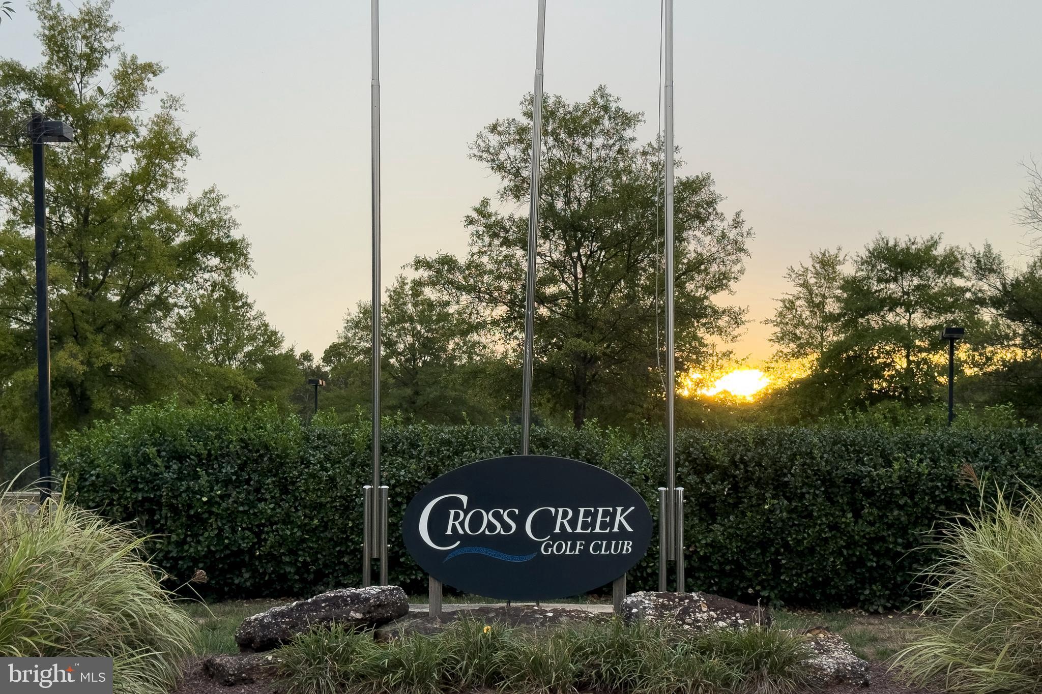 CROSS CREEK CLUB - Residential