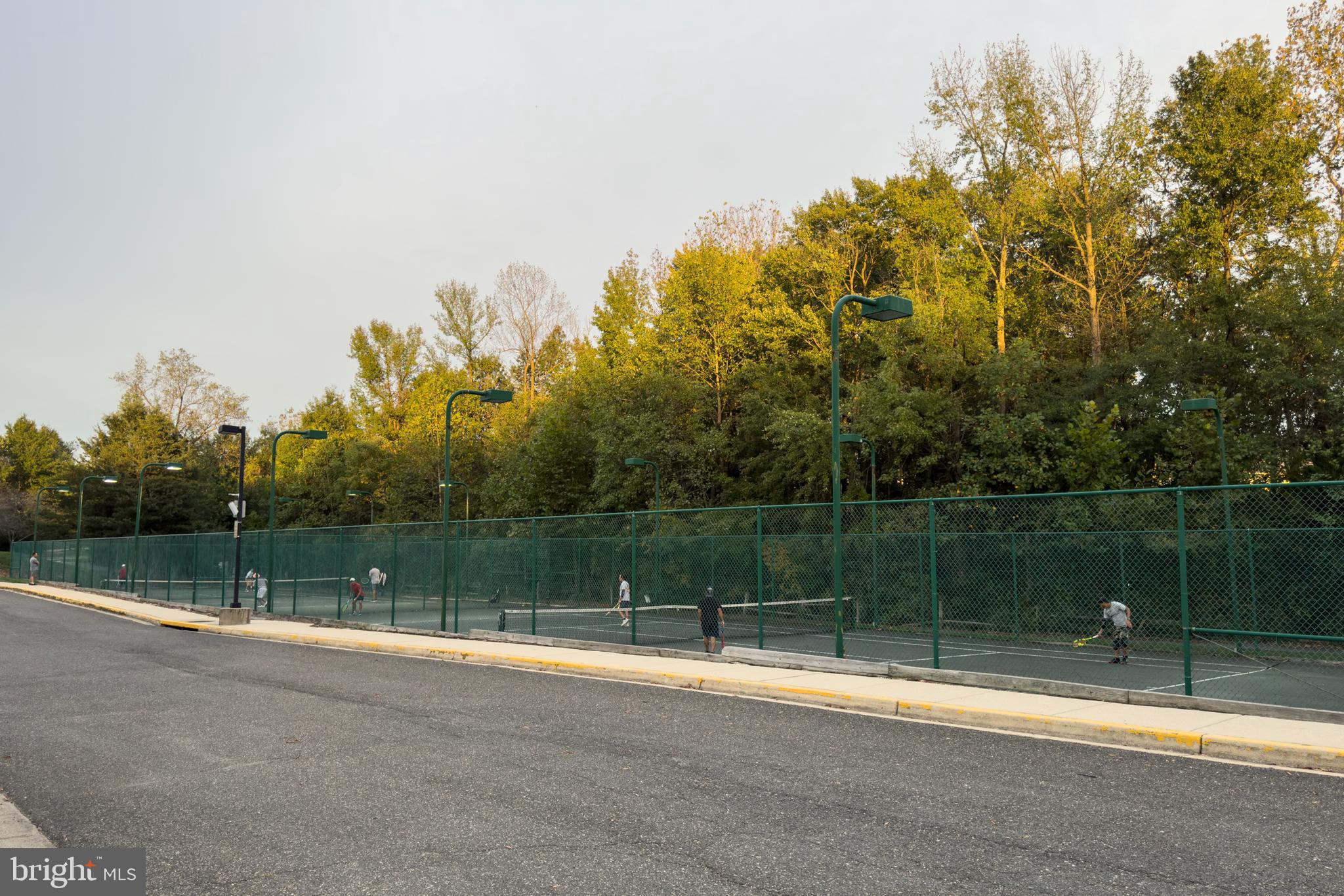 CROSS CREEK CLUB - Residential