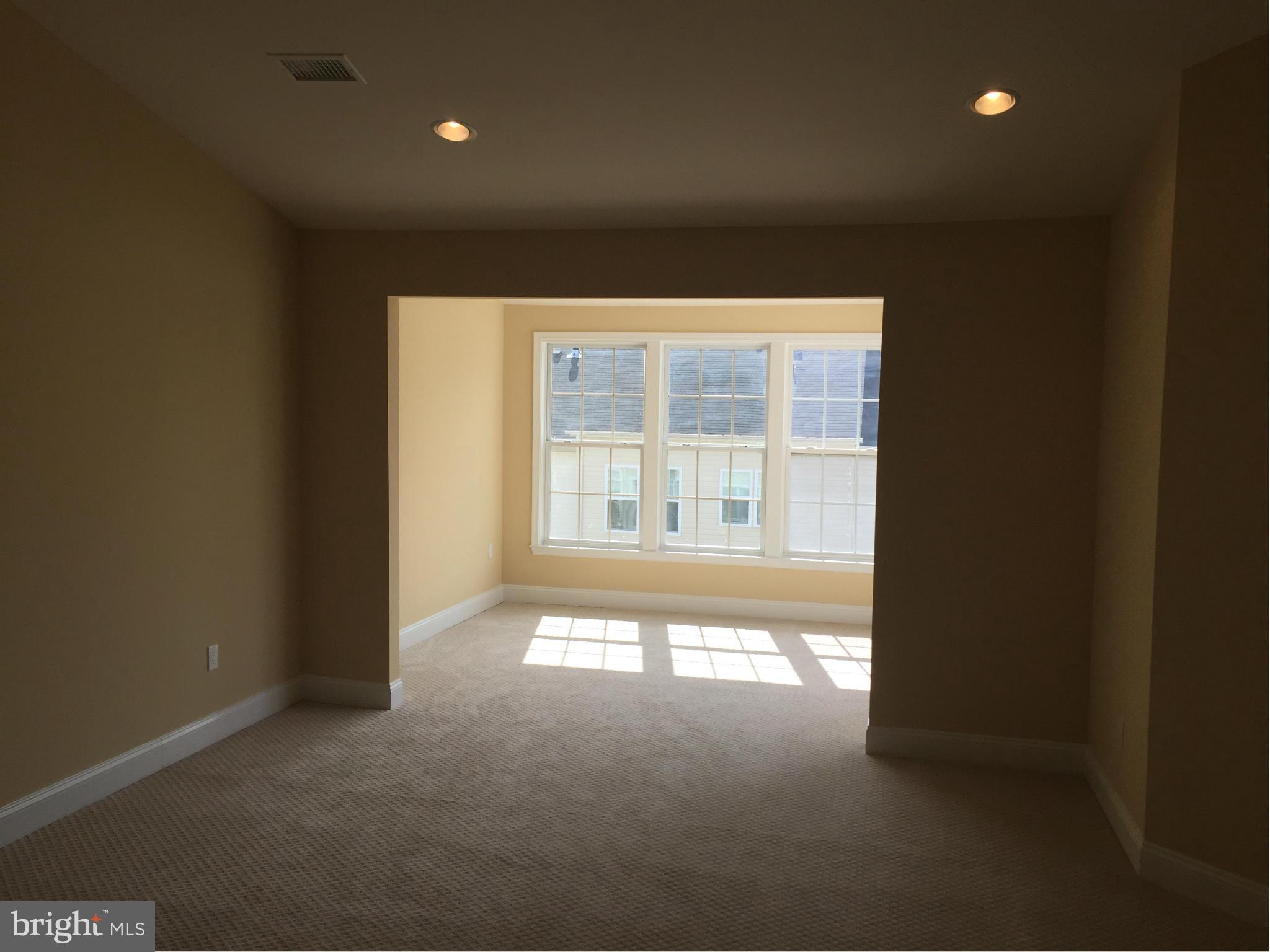 STONE RIDGE SOUTH - Residential