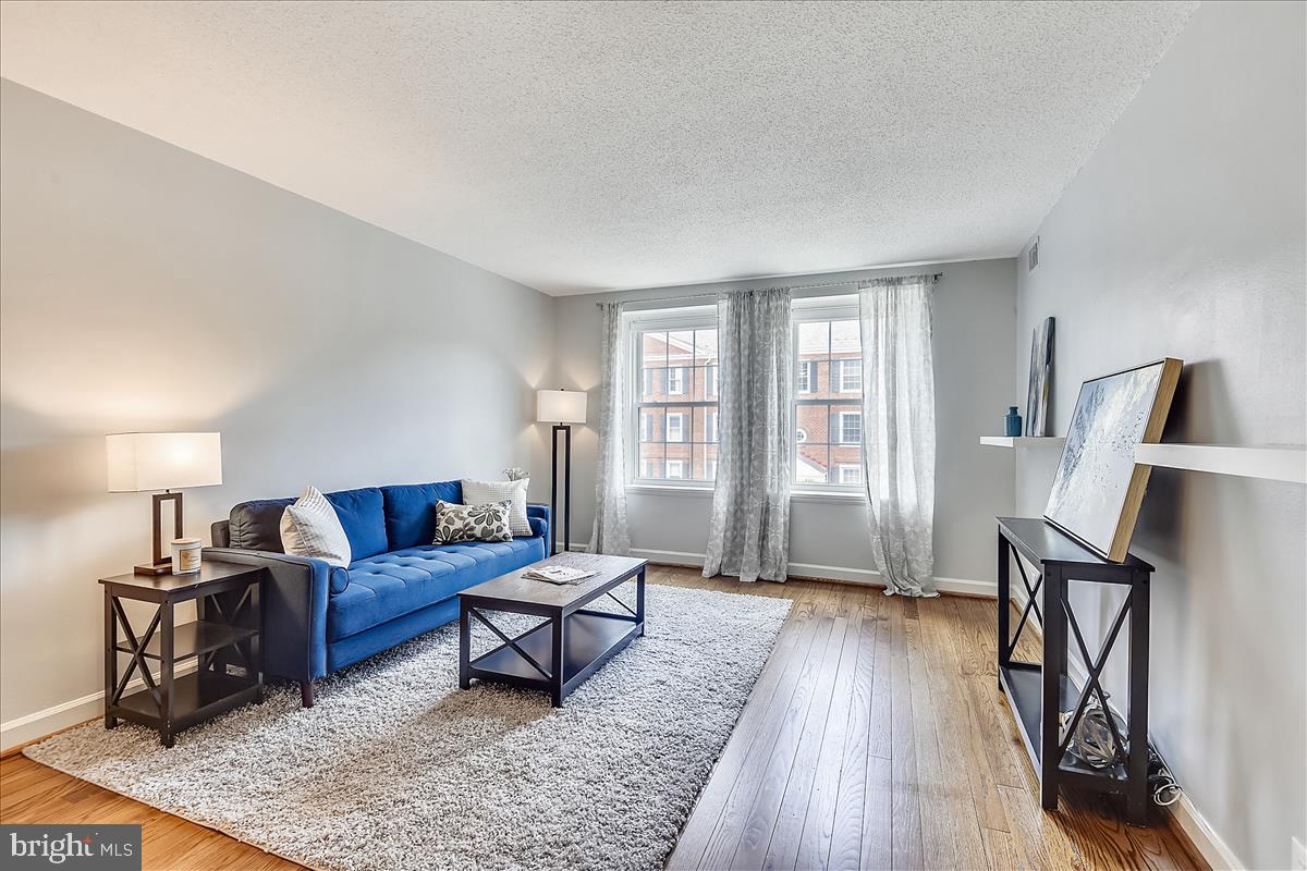 FAIRLINGTON - Residential Lease