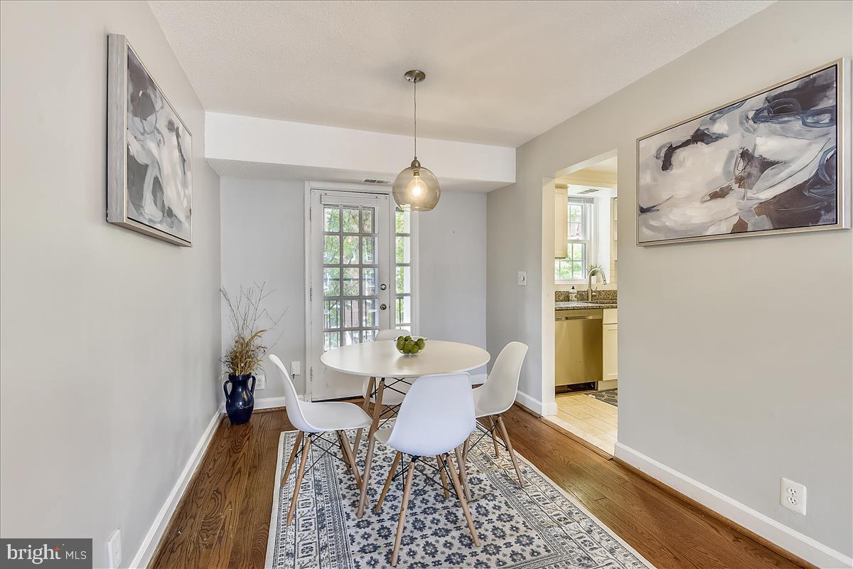 FAIRLINGTON - Residential Lease