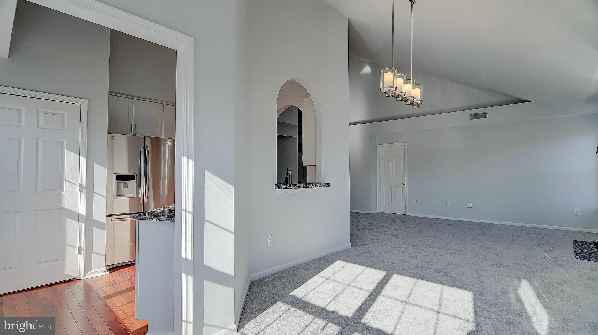 FOUNDERS WALK - Residential