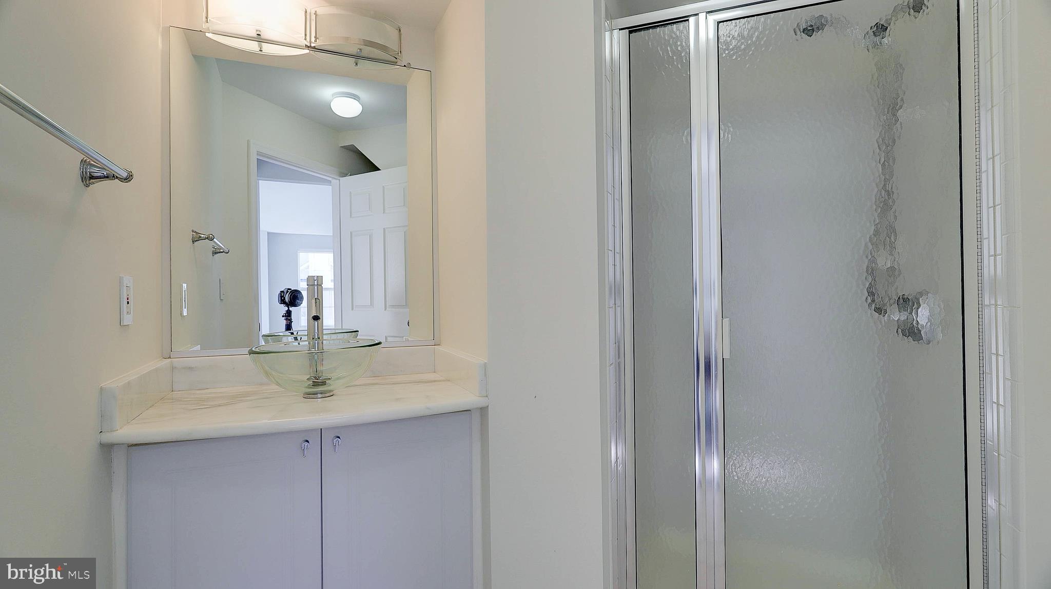 FOUNDERS WALK - Residential