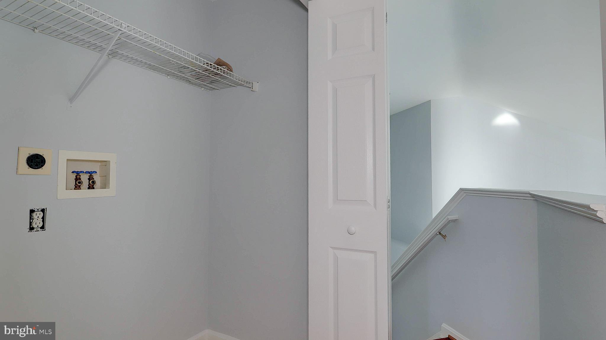 FOUNDERS WALK - Residential