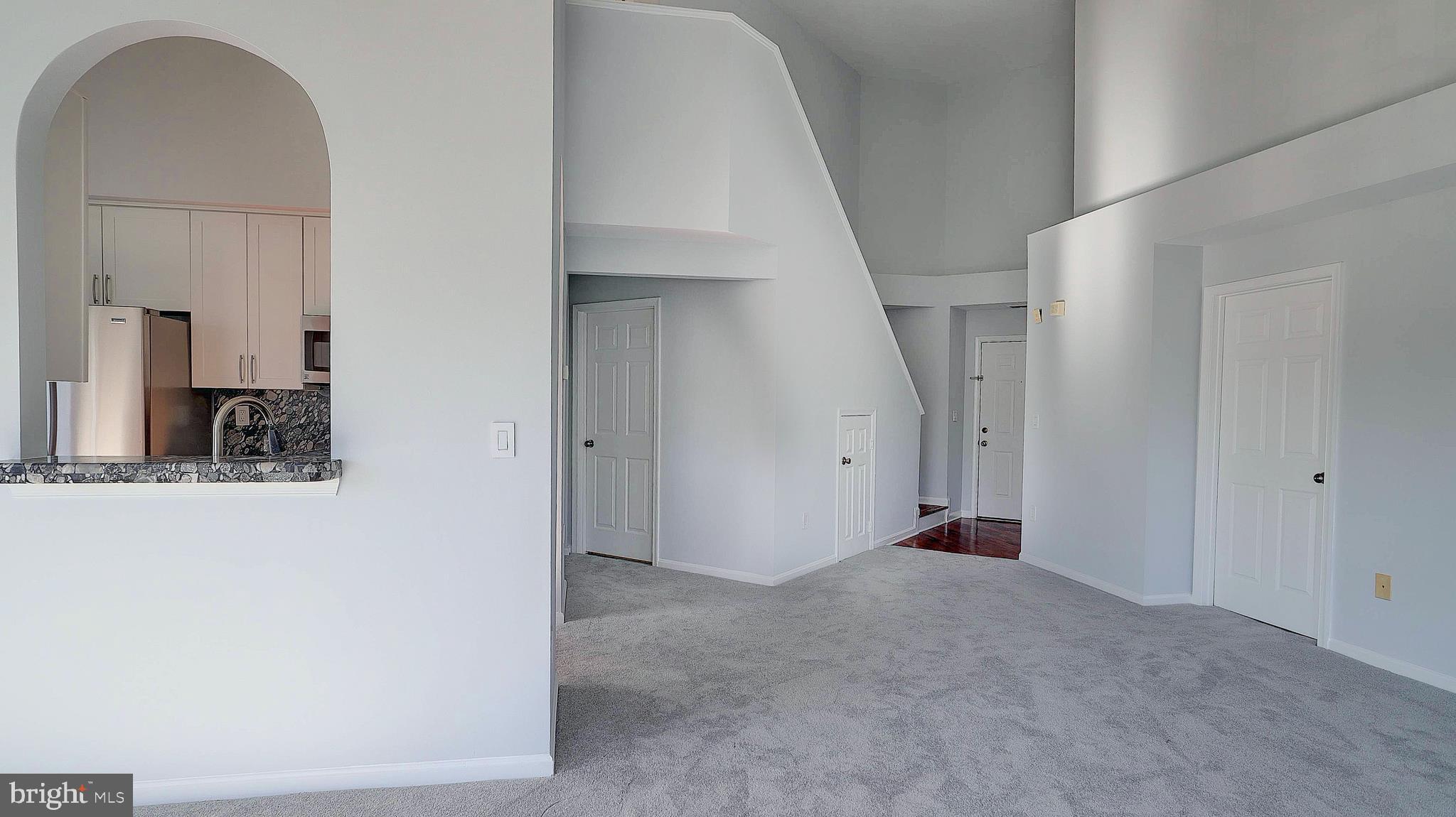 FOUNDERS WALK - Residential