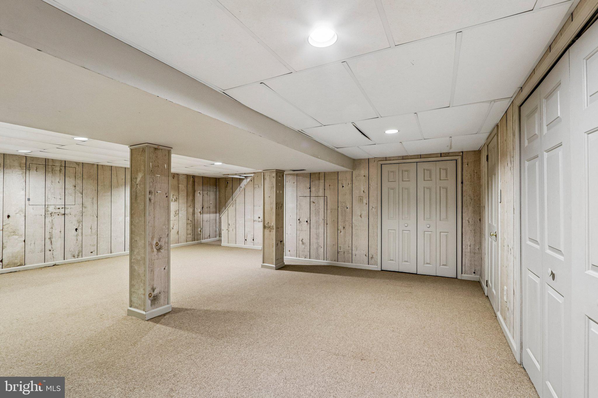 LEXTON WOODS - Residential