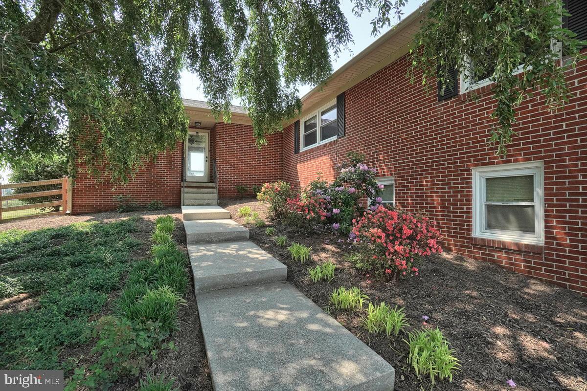 MIDDLETOWN - Residential