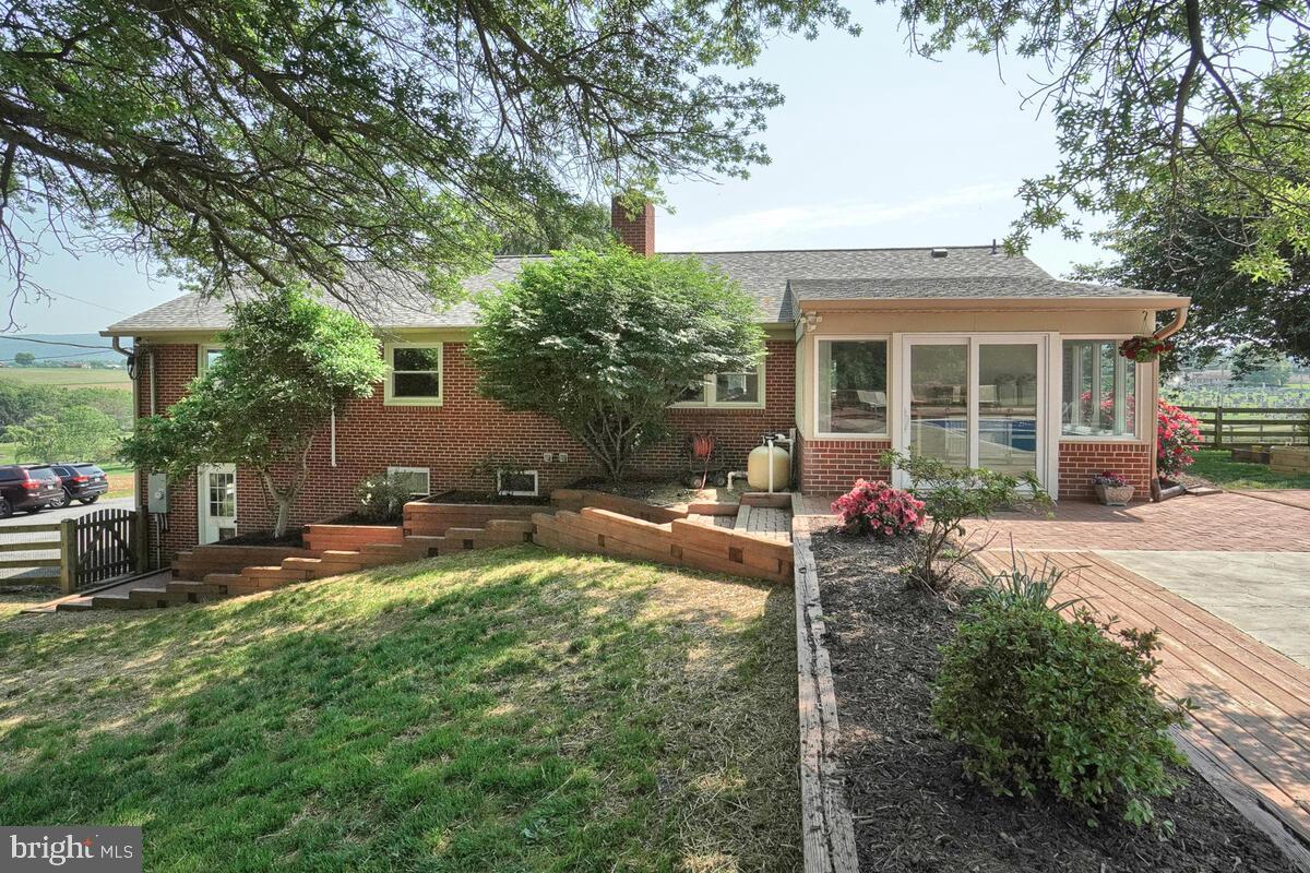 MIDDLETOWN - Residential