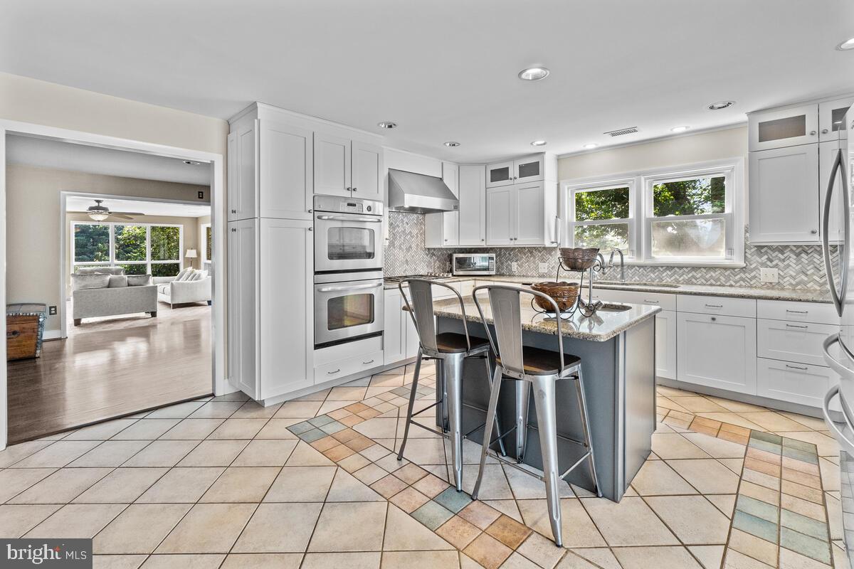 MIDDLETOWN - Residential