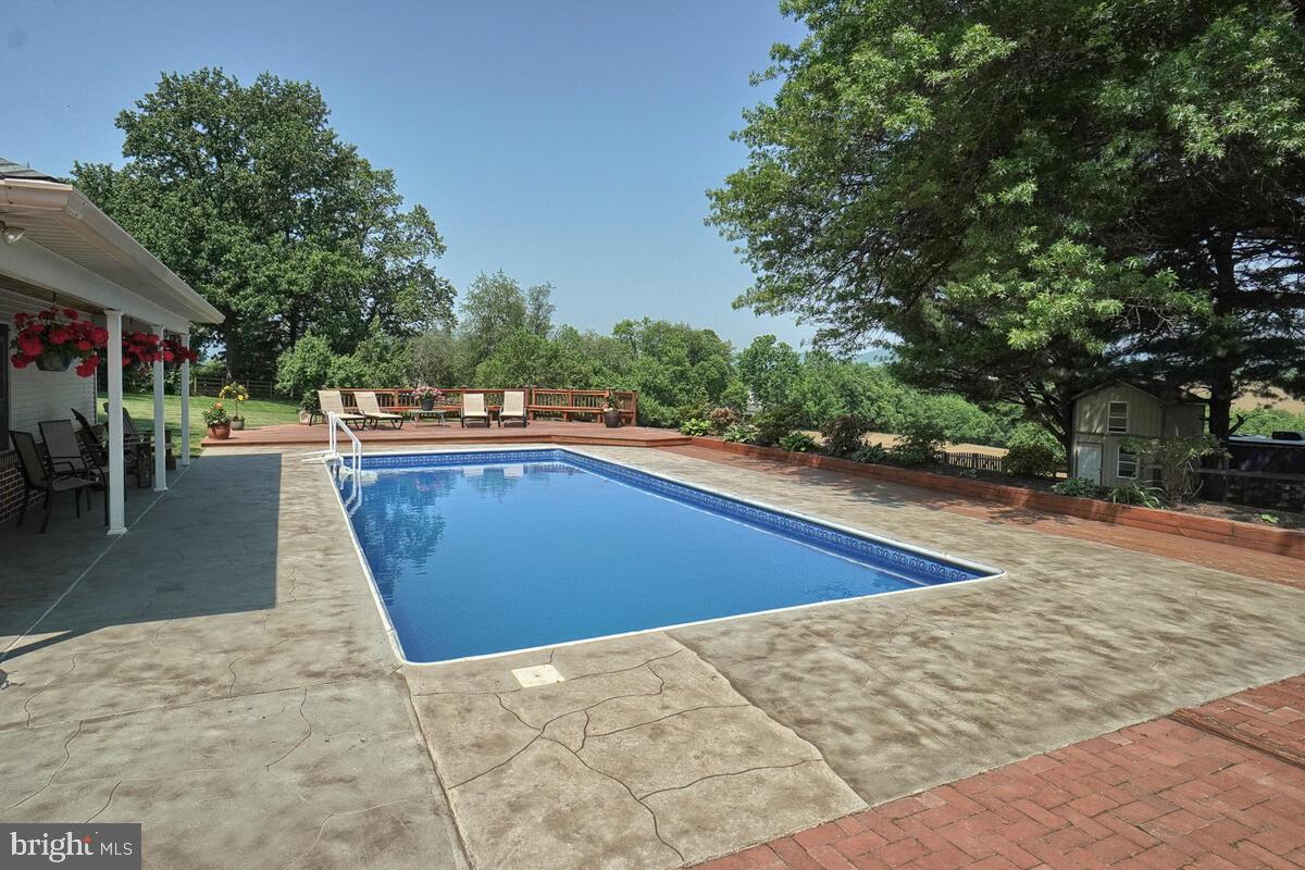 MIDDLETOWN - Residential