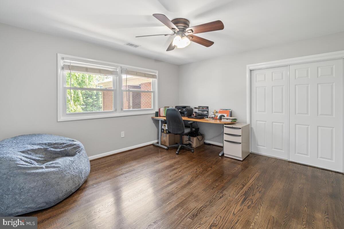 MIDDLETOWN - Residential