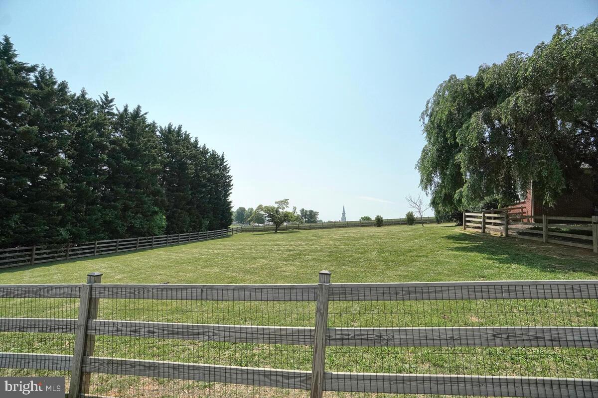 MIDDLETOWN - Residential