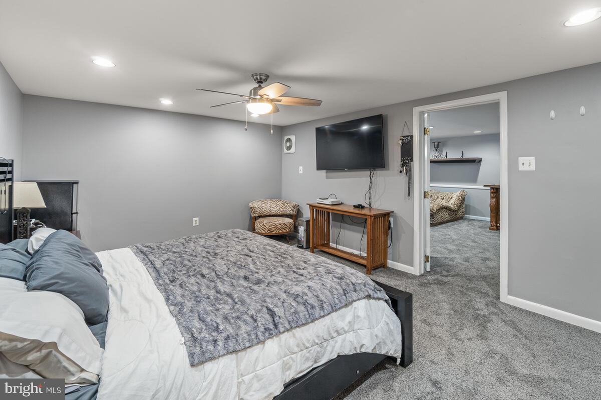 MIDDLETOWN - Residential