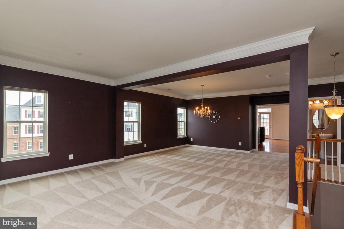 SOMERSET CONDO - Residential