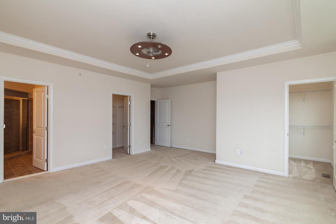 SOMERSET CONDO - Residential