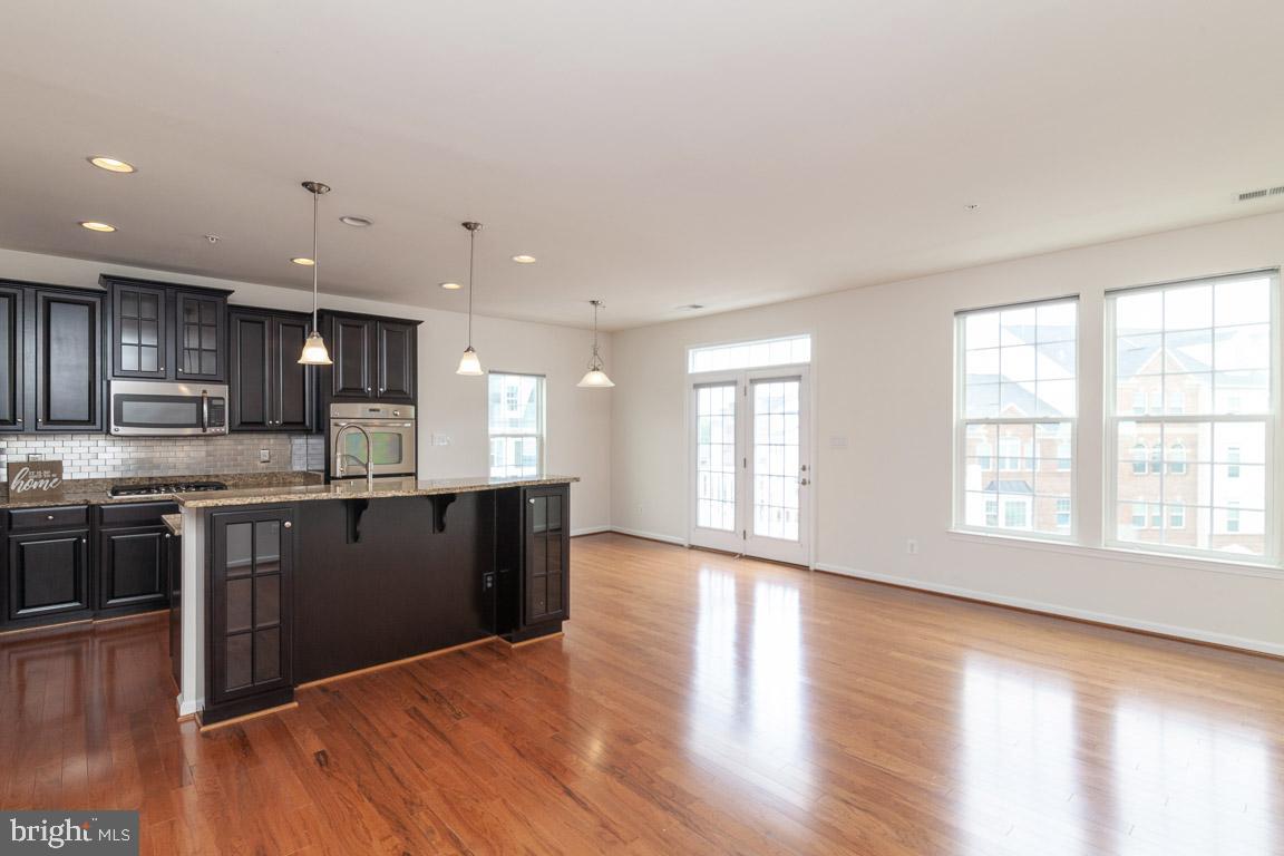 SOMERSET CONDO - Residential