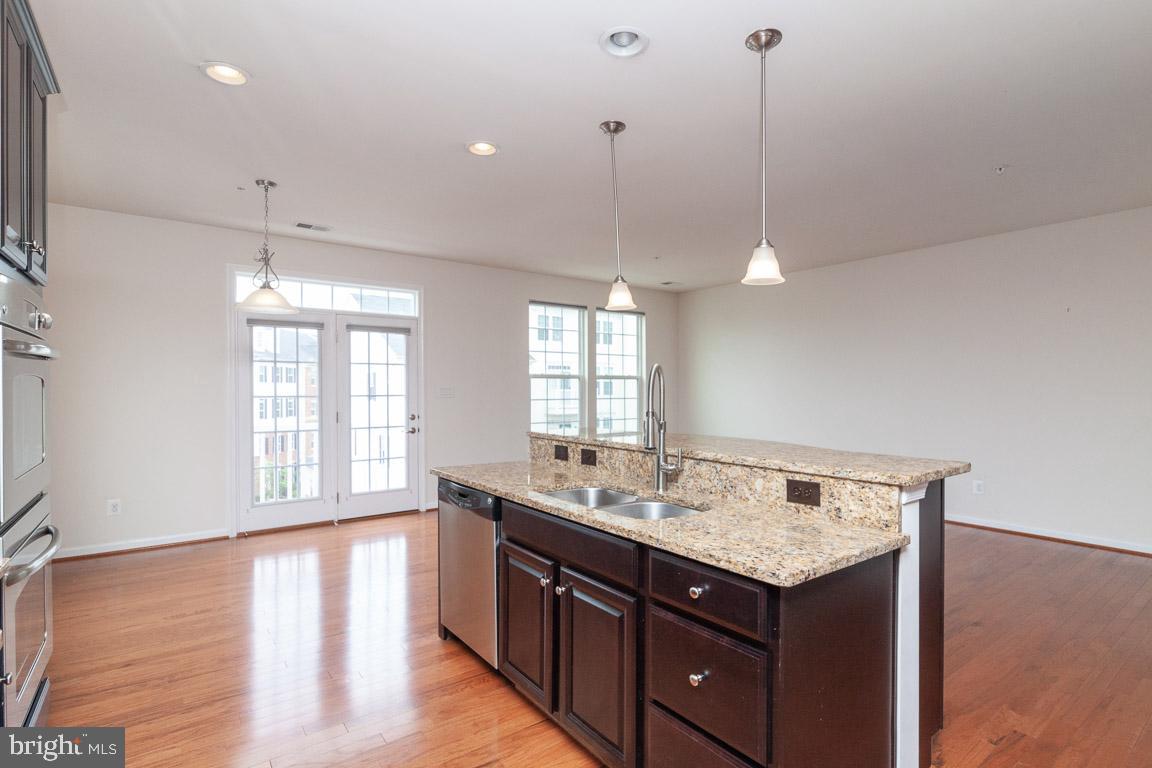 SOMERSET CONDO - Residential