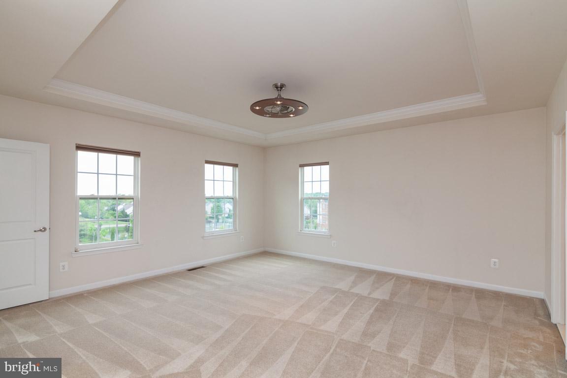 SOMERSET CONDO - Residential