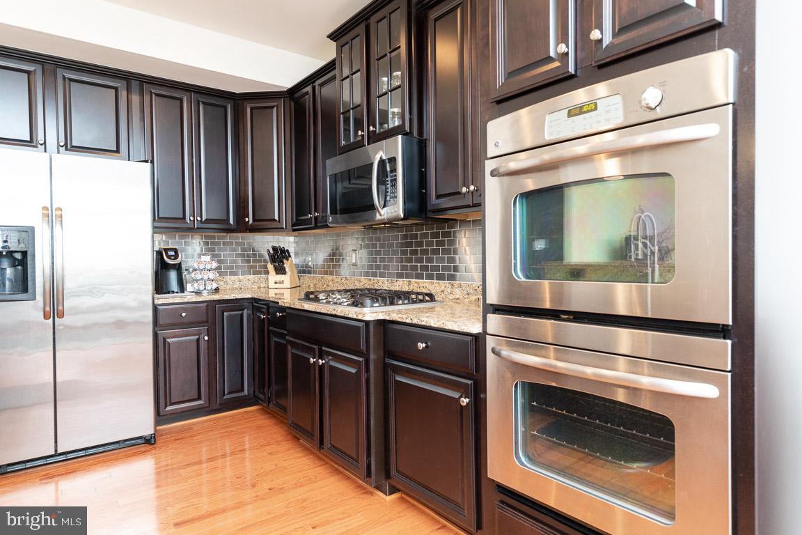 SOMERSET CONDO - Residential