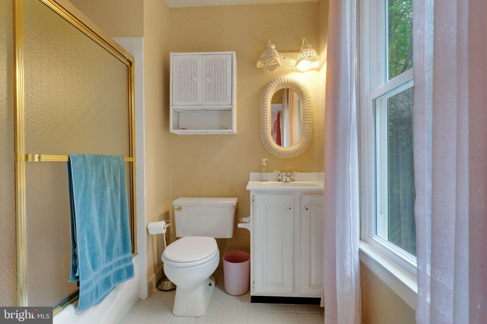 HEARTSEASE - Residential