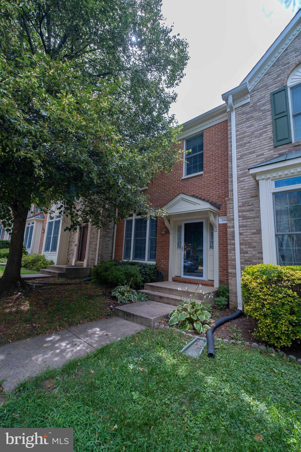 3940 KATHRYN JEAN COURT