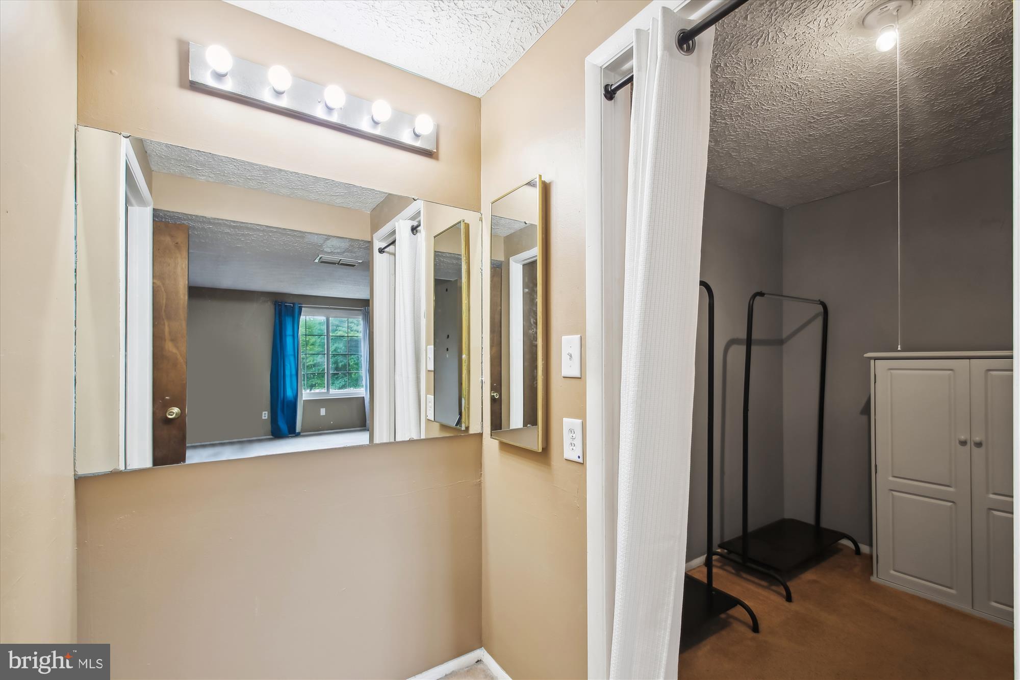 CHESTERFIELD GARDEN CONDOMINIUM - Residential