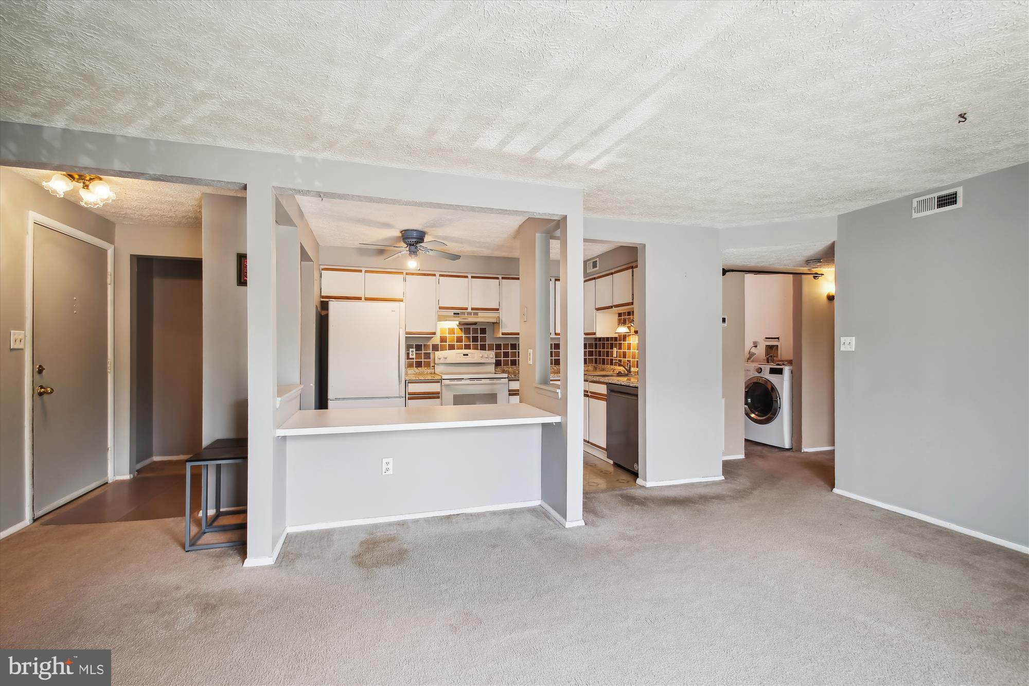 CHESTERFIELD GARDEN CONDOMINIUM - Residential