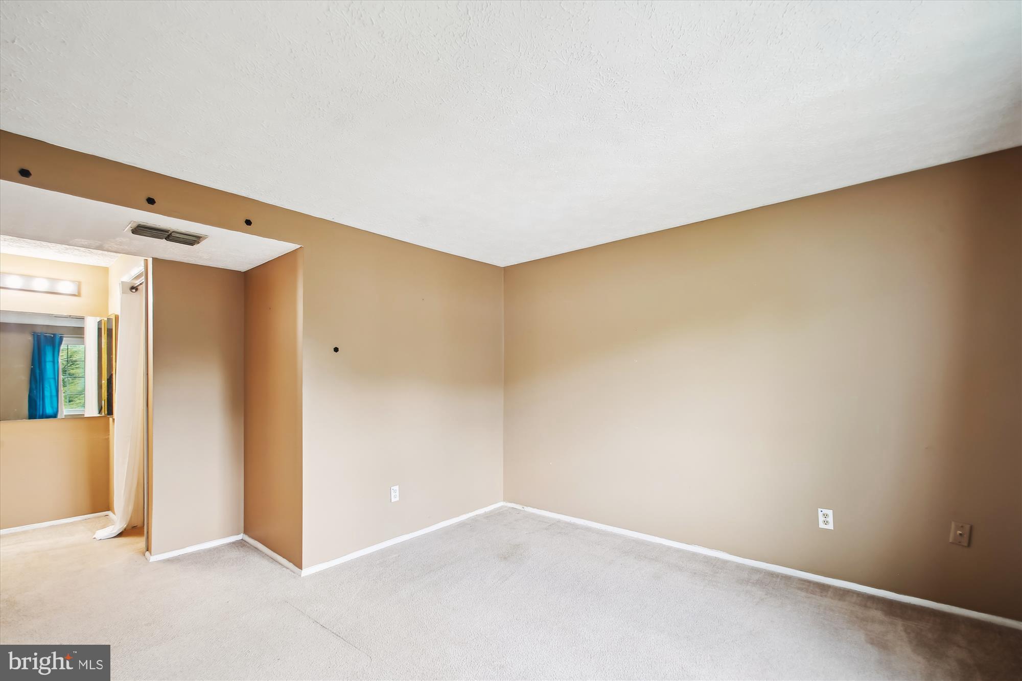 CHESTERFIELD GARDEN CONDOMINIUM - Residential