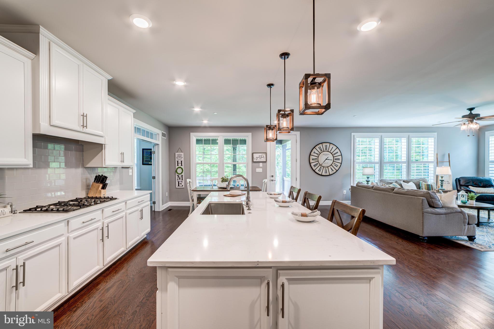 ESTATES AT GREENTREE FARM - Residential