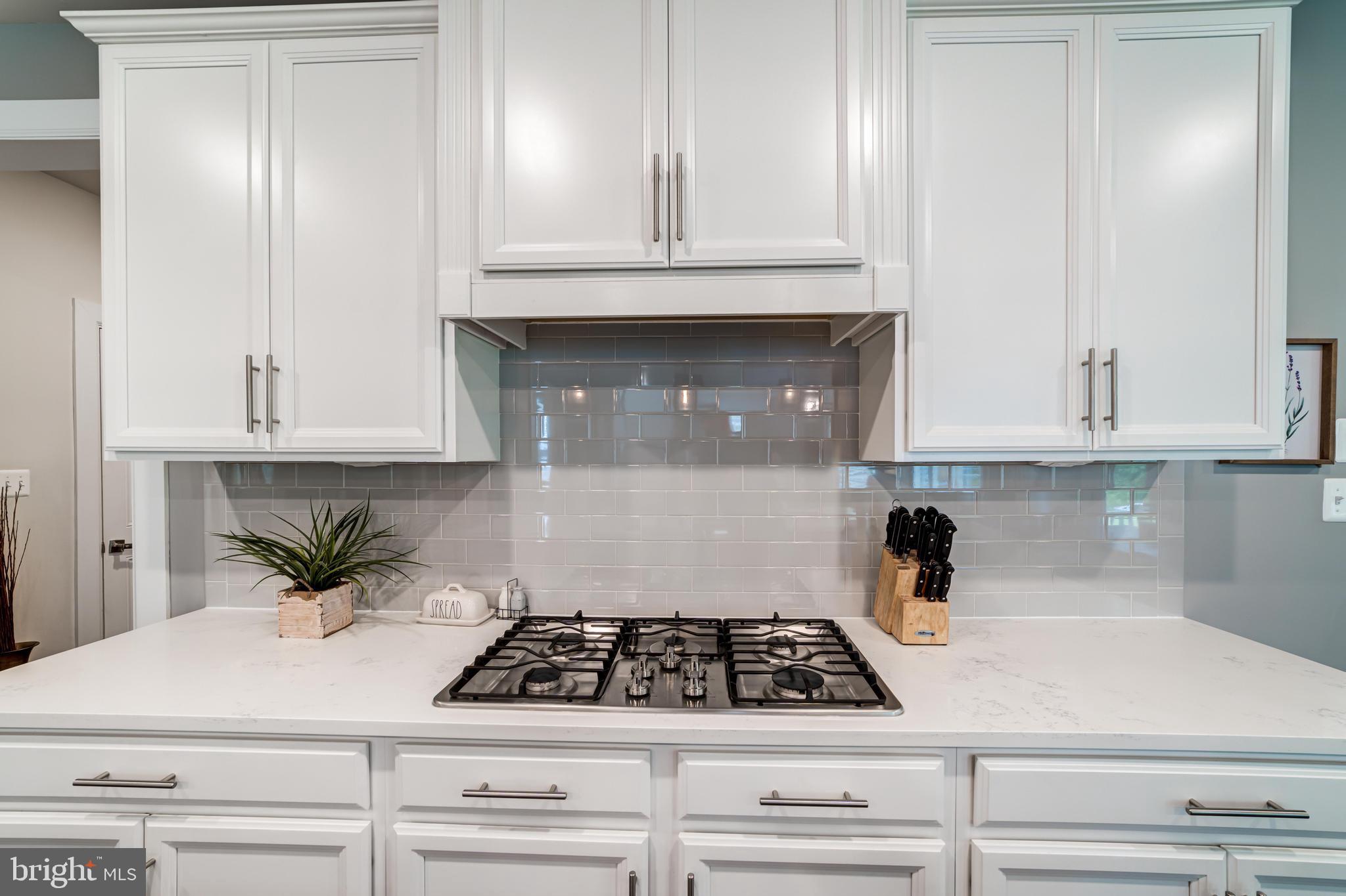 ESTATES AT GREENTREE FARM - Residential