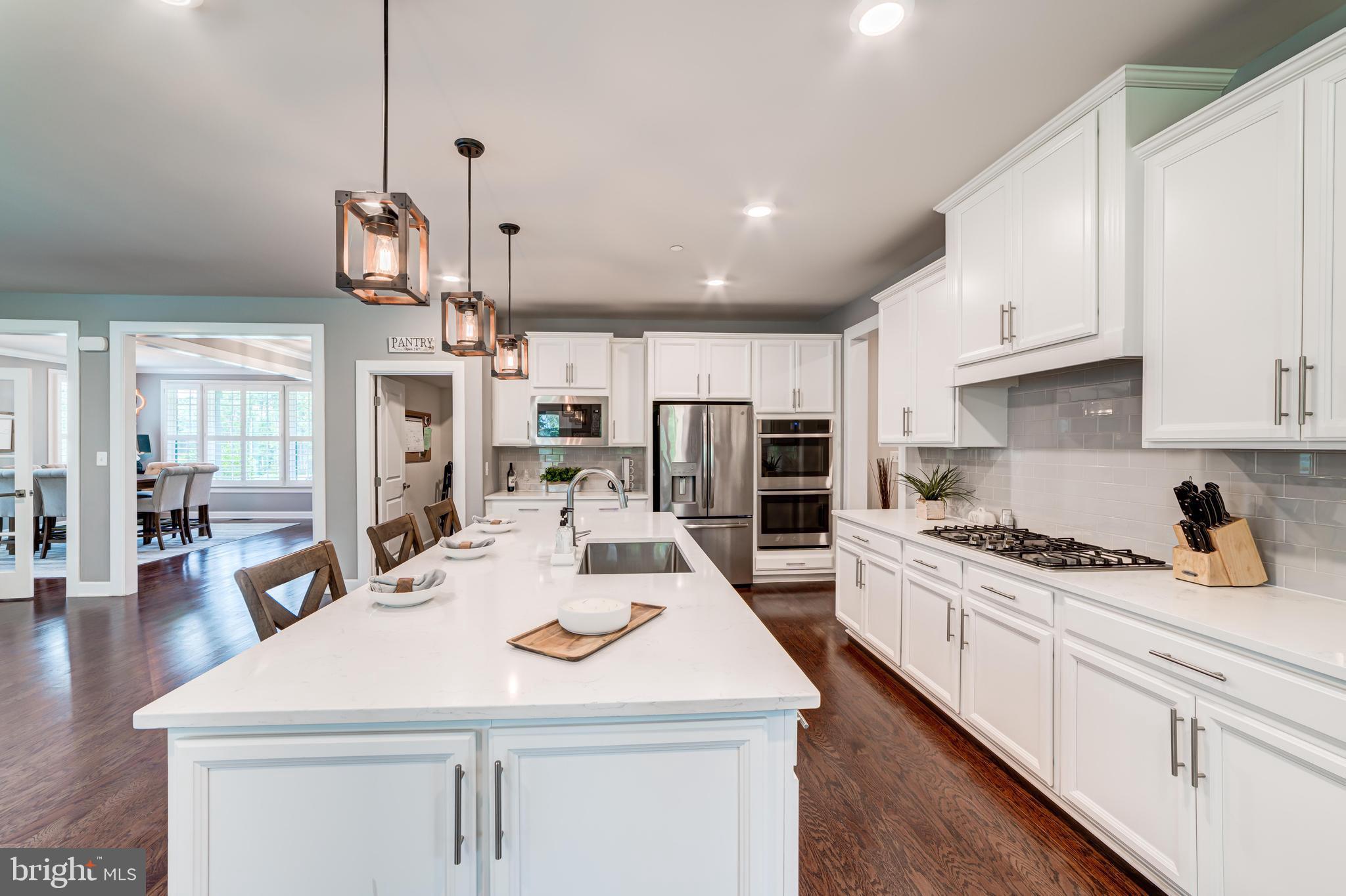 ESTATES AT GREENTREE FARM - Residential