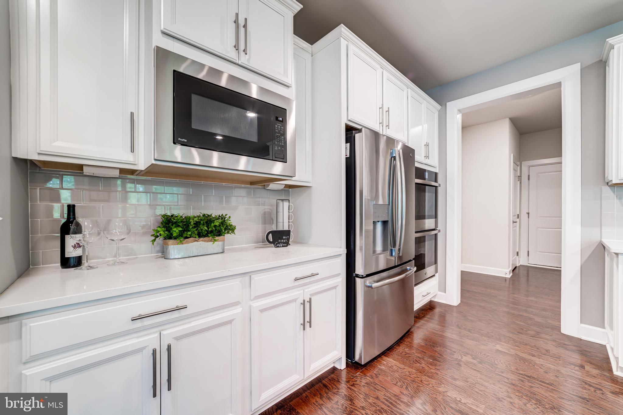 ESTATES AT GREENTREE FARM - Residential