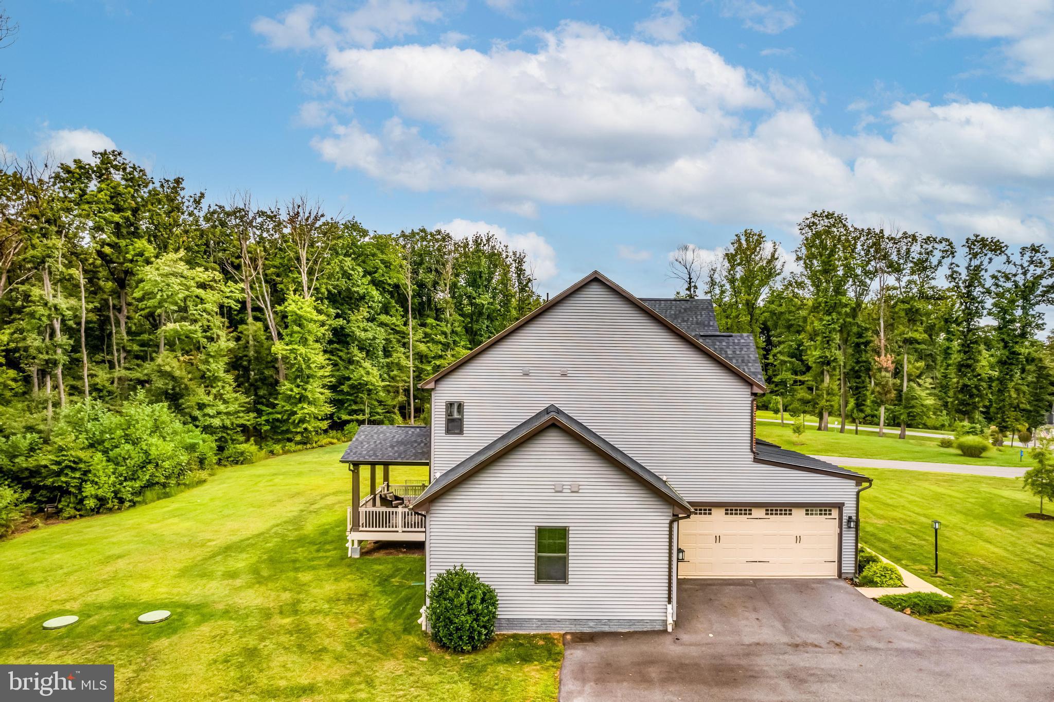 ESTATES AT GREENTREE FARM - Residential