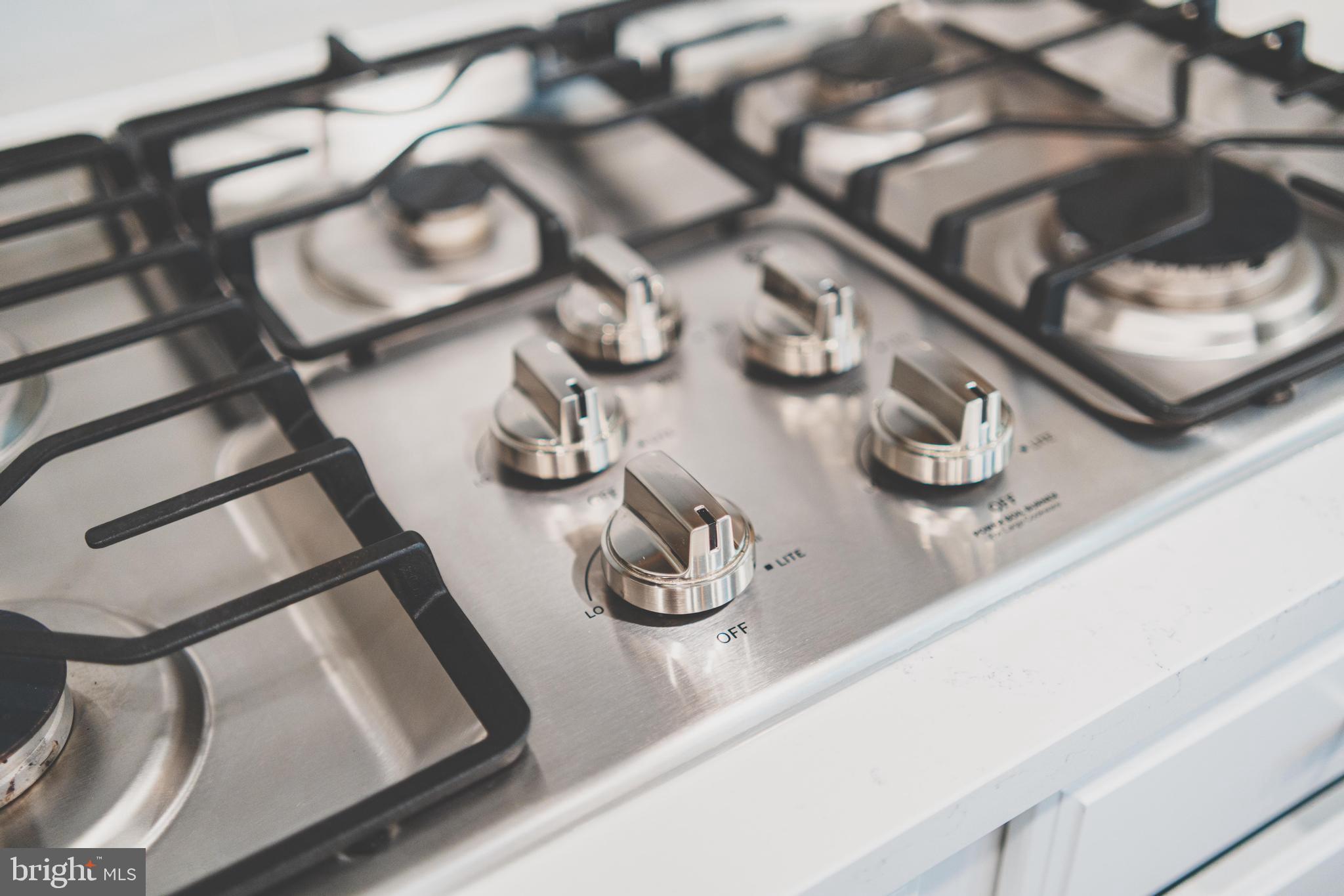 ESTATES AT GREENTREE FARM - Residential